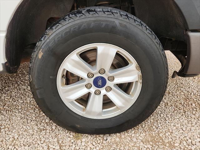 Photo of 2013 Oxford White - YZ Ford F-150