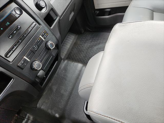 Photo of 2013 Oxford White - YZ Ford F-150