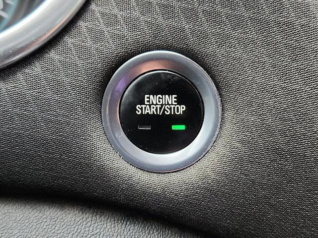 Photo of 2020 Silver Ice Metallic Chevrolet Malibu