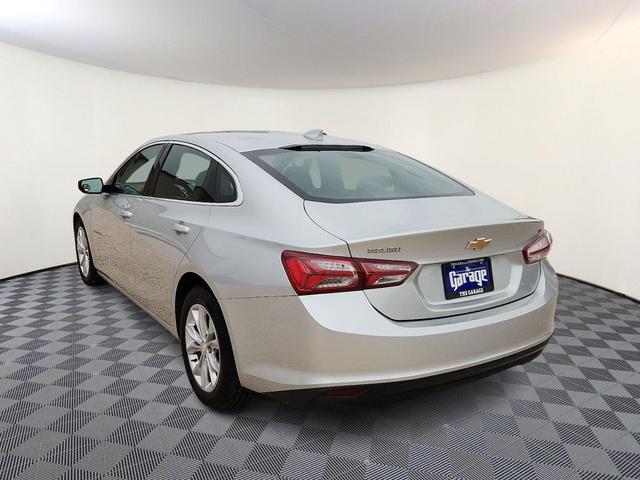 Photo of 2020 Silver Ice Metallic Chevrolet Malibu