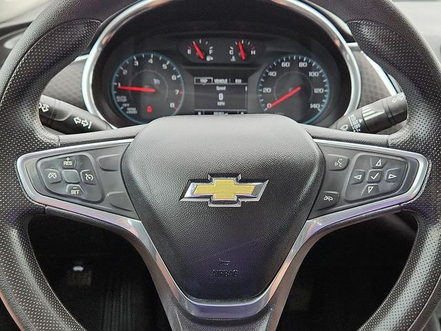 Photo of 2020 Silver Ice Metallic Chevrolet Malibu