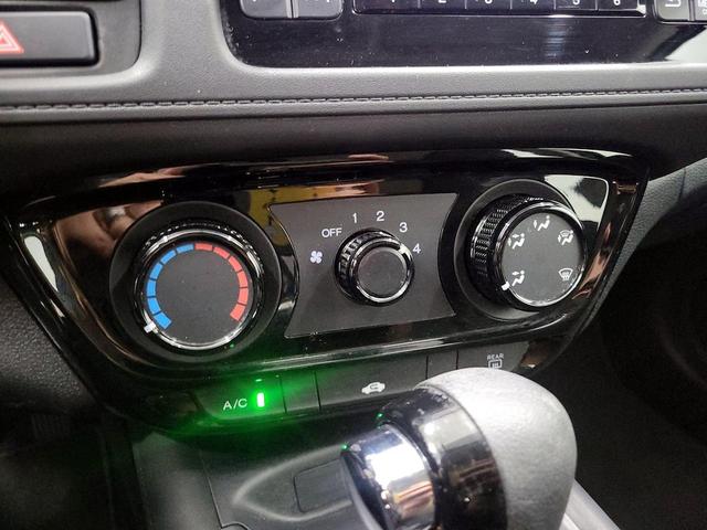 Photo of 2022 Black Honda HR-V