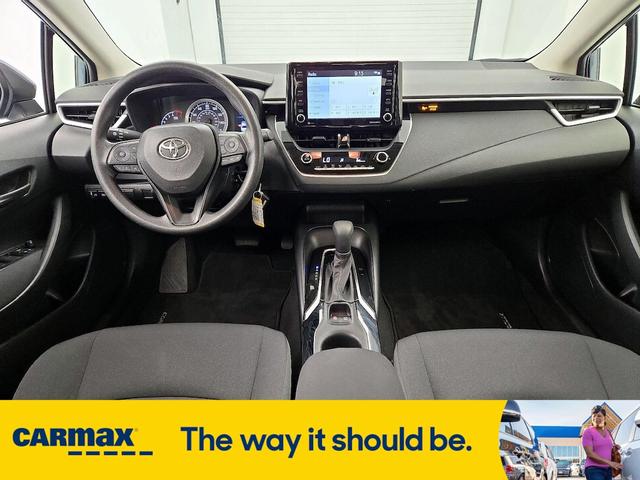 Photo of 2022 Blue Toyota Corolla