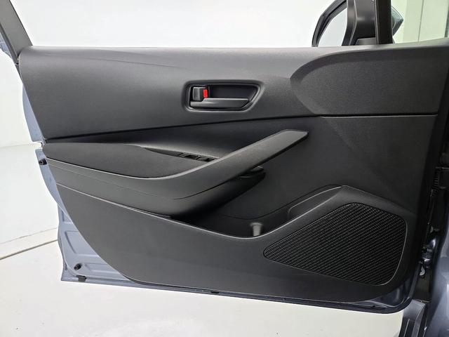 Photo of 2022 Blue Toyota Corolla