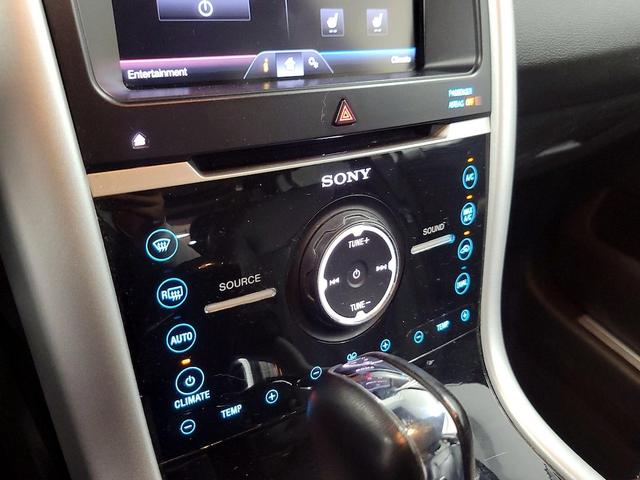 Photo of 2013 Silver Ford Edge