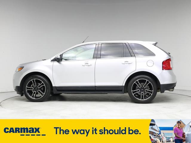 Photo of 2013 Silver Ford Edge