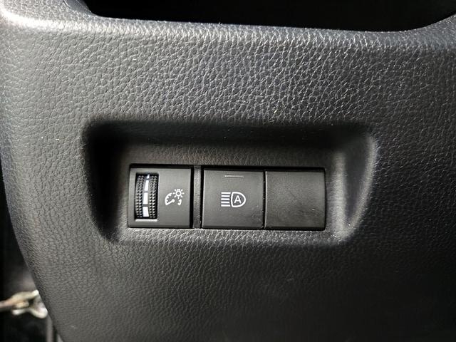 Photo of 2019 Black Toyota RAV4