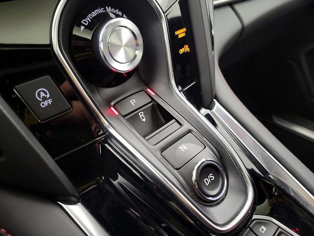 Photo of 2020 White Acura RDX