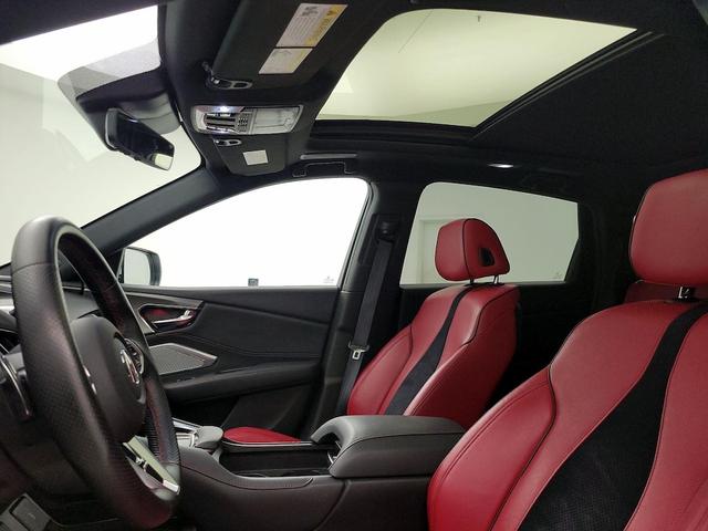 Photo of 2020 White Acura RDX