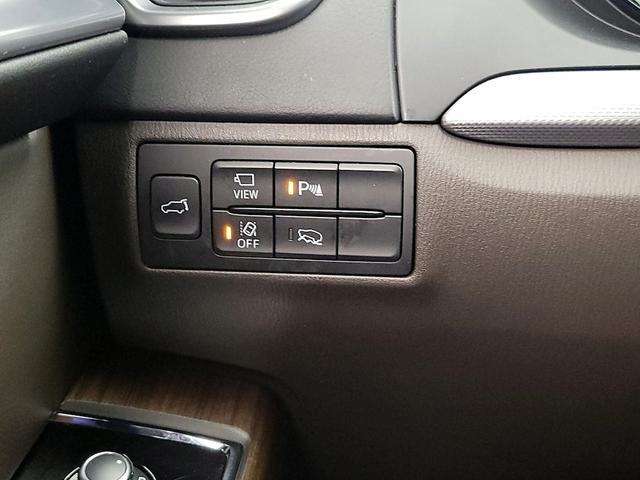 Photo of 2022 White Mazda CX-9