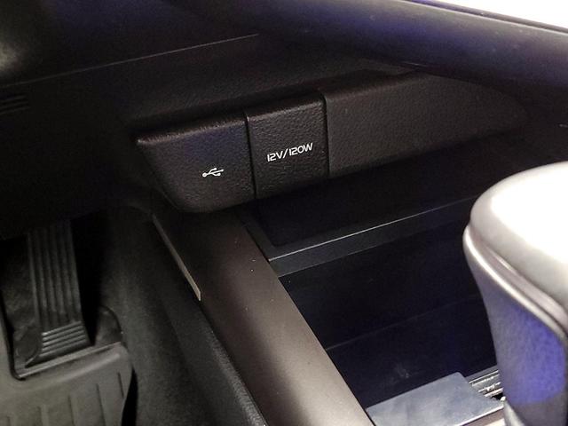 Photo of 2023 Black Toyota Camry