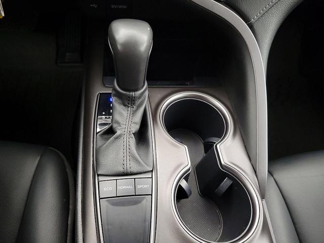 Photo of 2023 Black Toyota Camry