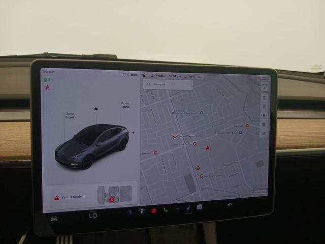 Photo of 2022 Gray Tesla Model Y