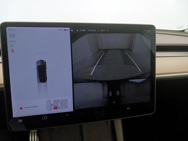 Photo of 2022 Gray Tesla Model Y