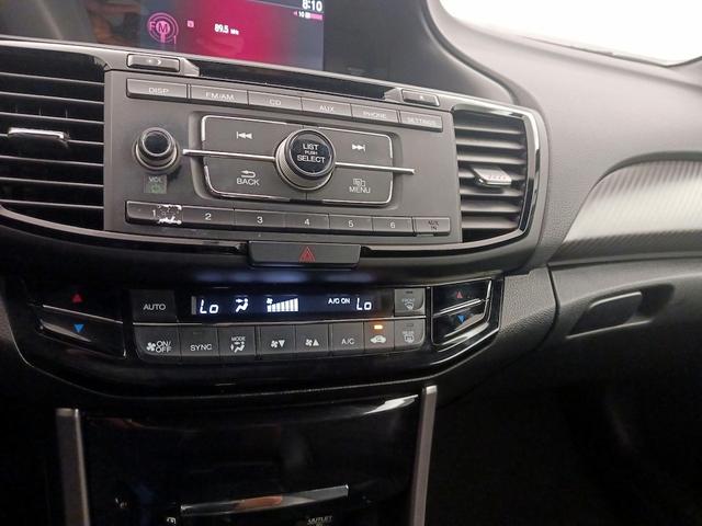 Photo of 2016 Gray Honda Accord