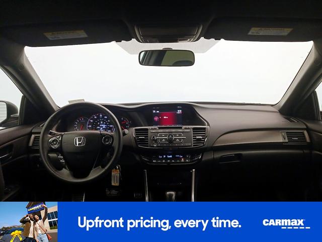 Photo of 2016 Gray Honda Accord
