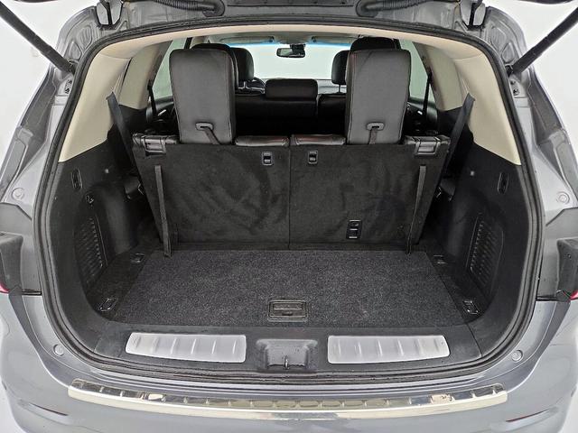 Photo of 2015 Gray INFINITI QX60