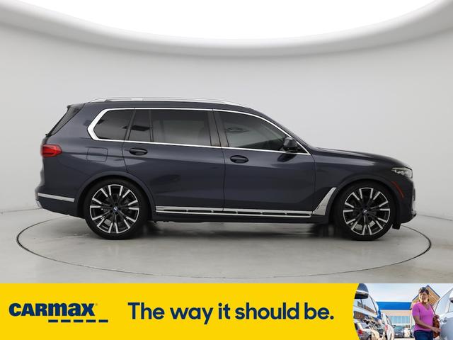 Photo of 2020 Gray BMW X7