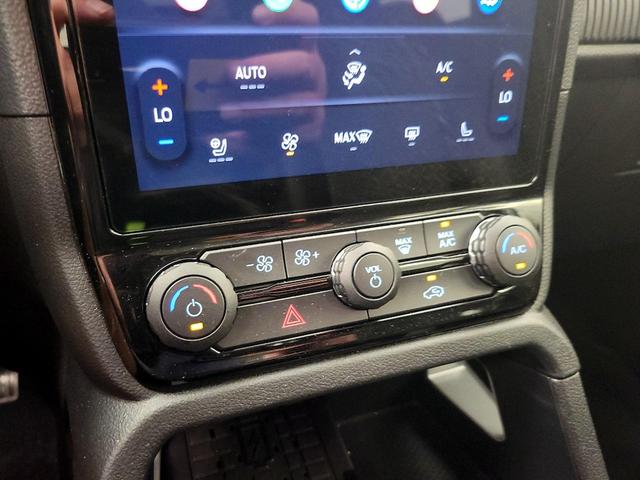 Photo of 2024 White Ford Ranger