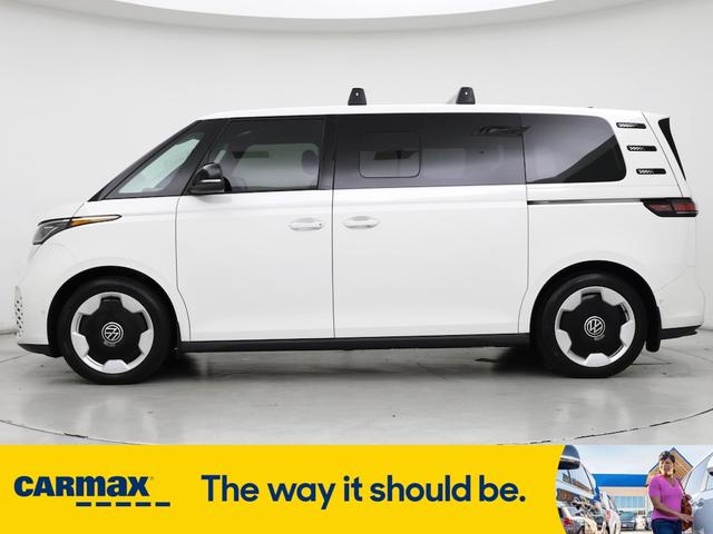 Photo of 2025 White Volkswagen ID. Buzz