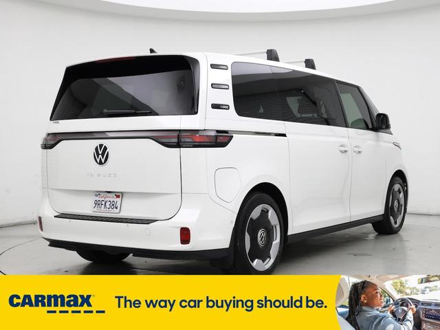 Photo of 2025 White Volkswagen ID. Buzz