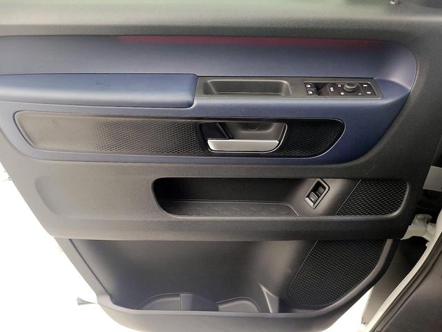 Photo of 2025 White Volkswagen ID. Buzz