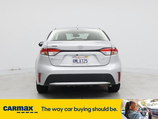 Photo of 2020 Silver Toyota Corolla