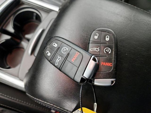 Photo of 2021 Black Dodge Charger