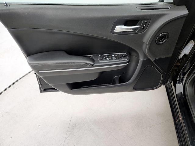 Photo of 2021 Black Dodge Charger