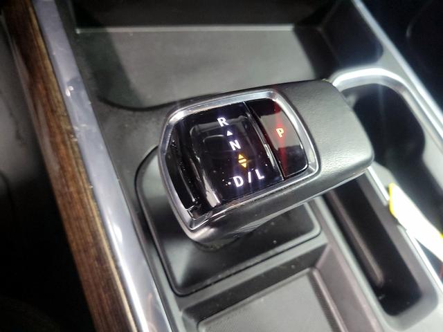Photo of 2022 Tan GMC Sierra 1500