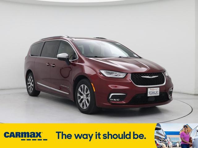 2023 Chrysler Pacifica Hybrid
