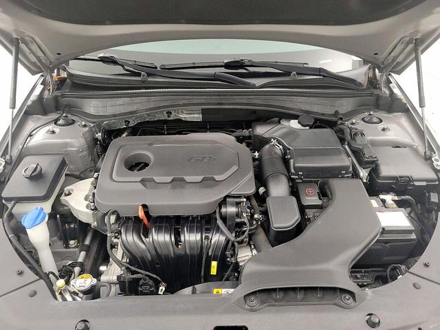 Photo of 2016 Gray Kia Optima