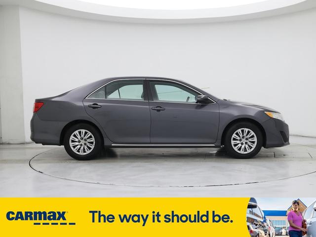 Photo of 2013 Gray Toyota Camry