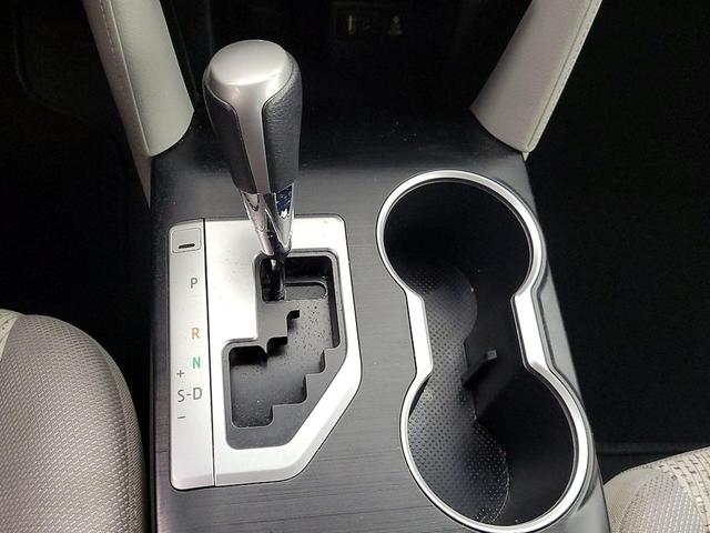 Photo of 2013 Gray Toyota Camry