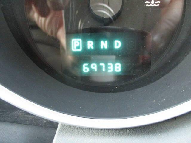 Photo of 2010 Off White Dodge Grand Caravan