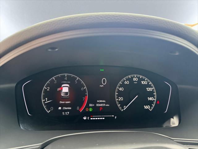 Photo of 2024 Sonic Gray Pearl Honda Civic