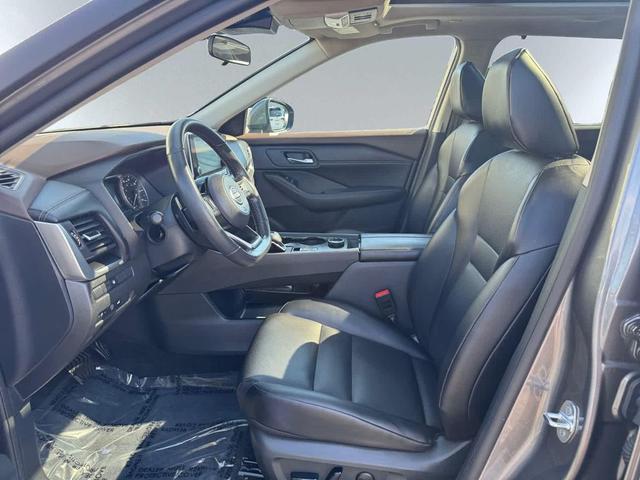 Photo of 2023 Gun Metallic Nissan Rogue