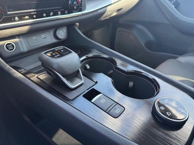 Photo of 2023 Gun Metallic Nissan Rogue