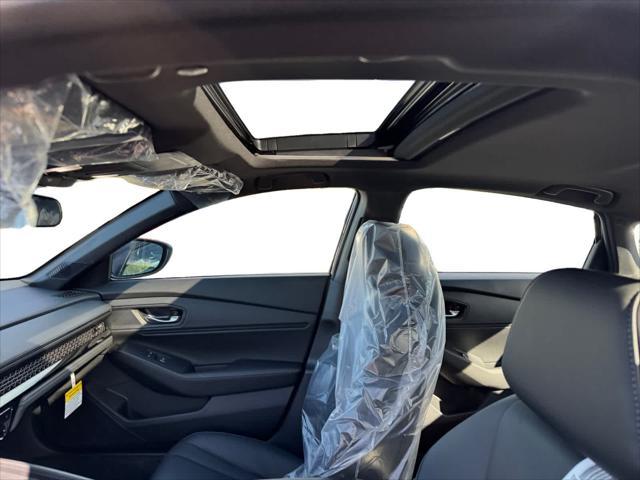 Photo of 2025 Crystal Black Pearl Honda Accord Hybrid