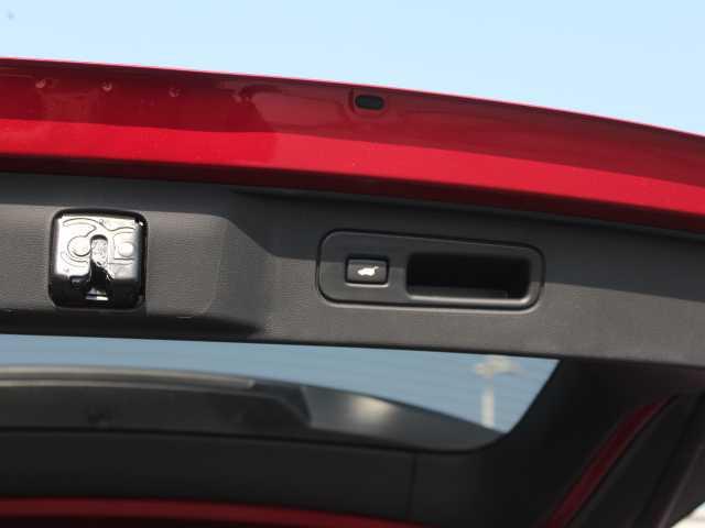 Photo of 2025 Radiant Red Metallic II Honda Pilot