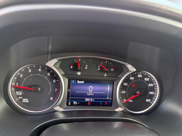 Photo of 2022 Summit White GMC Acadia