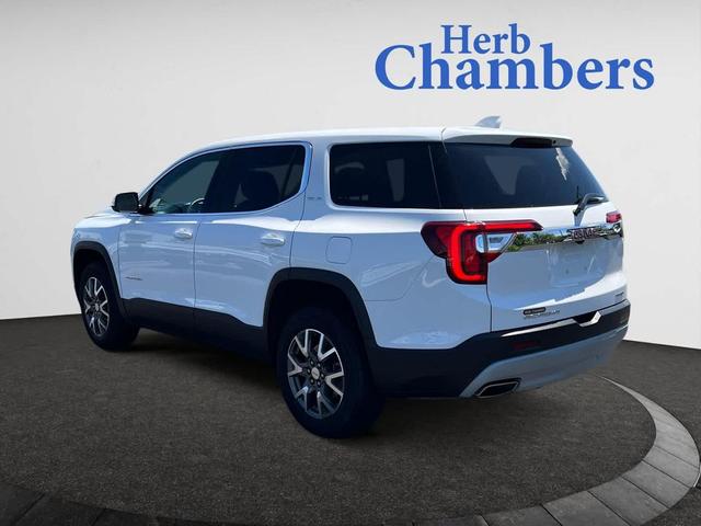 Photo of 2022 Summit White GMC Acadia