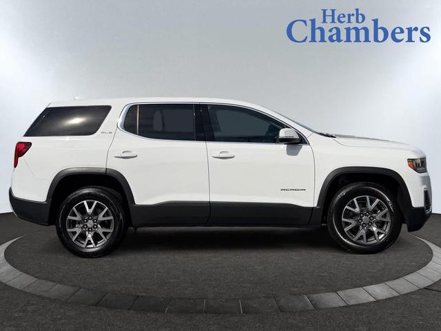 Photo of 2022 Summit White GMC Acadia