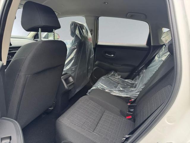 Photo of 2026 Platinum White Pearl Honda HR-V