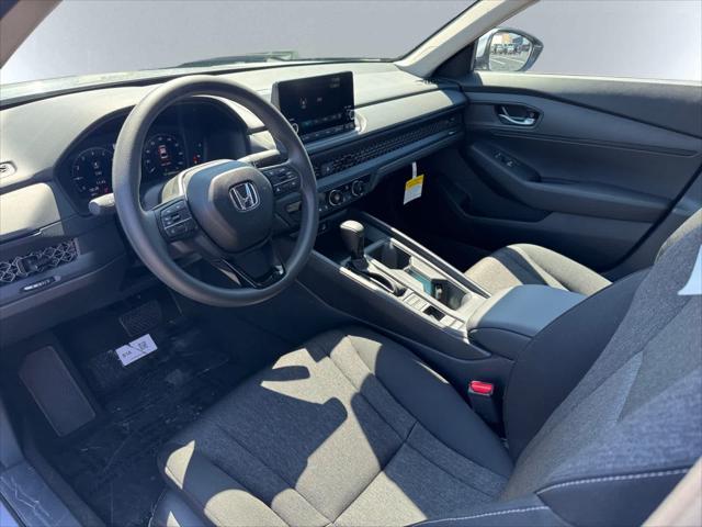 Photo of 2025 Solar Silver Metallic Honda Accord