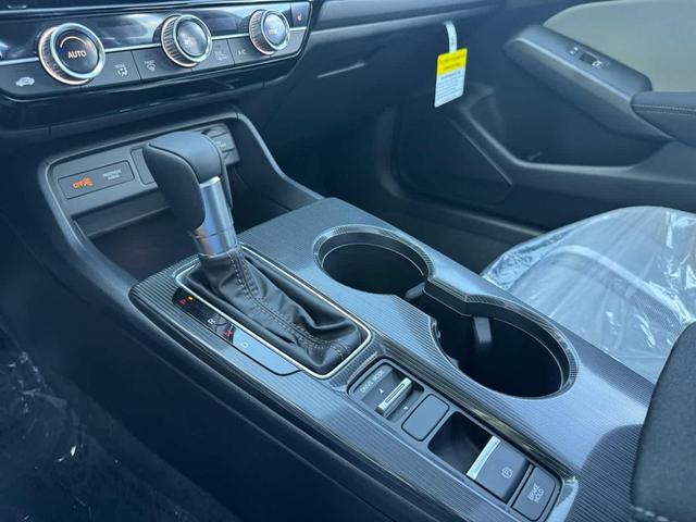 Photo of 2025 WY Honda Civic Hybrid