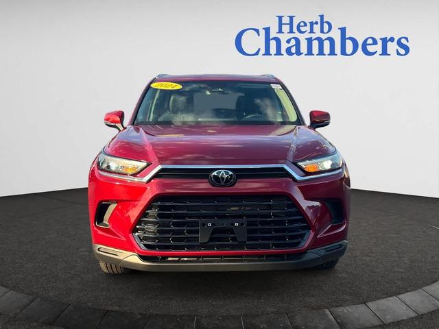 Photo of 2024 Ruby Flare Pearl Toyota Grand Highlander