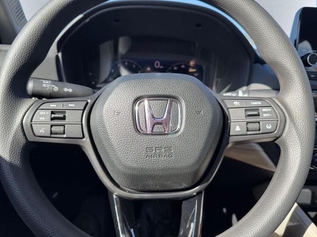 Photo of 2025 Platinum White Pearl Honda Accord