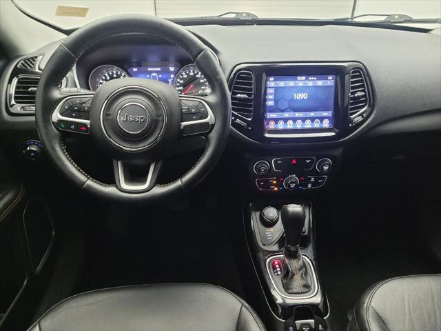 Photo of 2020 Gray Jeep Compass