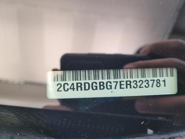 Photo of 2014 Bright White Clearcoat Dodge Grand Caravan